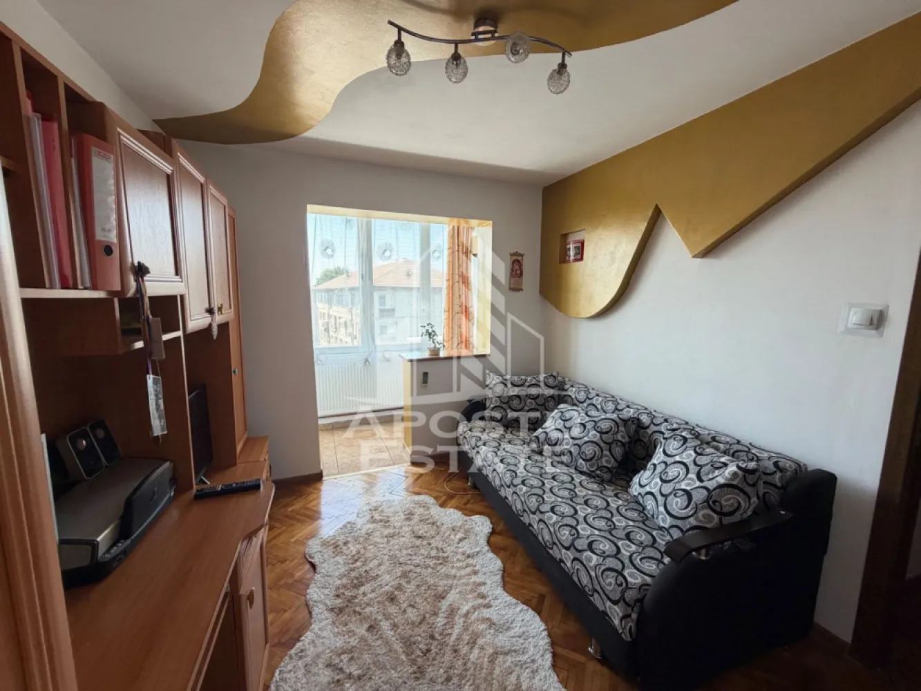 Apartament cu 3 camere de vânzare , Zona Dacia , Timisoara