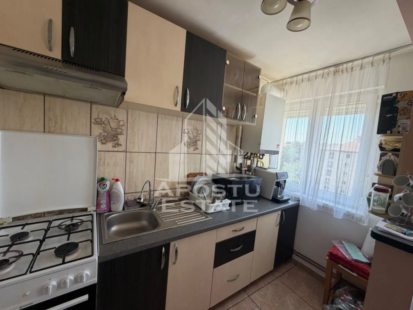 Apartament cu 3 camere de vânzare , Zona Dacia , Timisoara