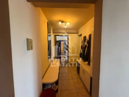 Apartament cu 3 camere de vânzare , Zona Dacia , Timisoara