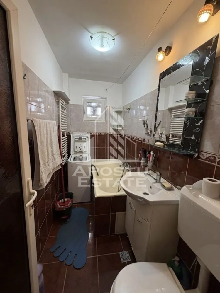 Apartament cu 3 camere de vânzare , Zona Dacia , Timisoara