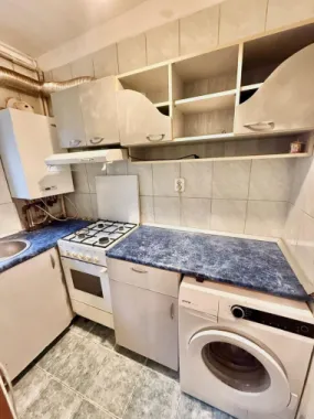 Apartament 3 camere Zona Gorjului