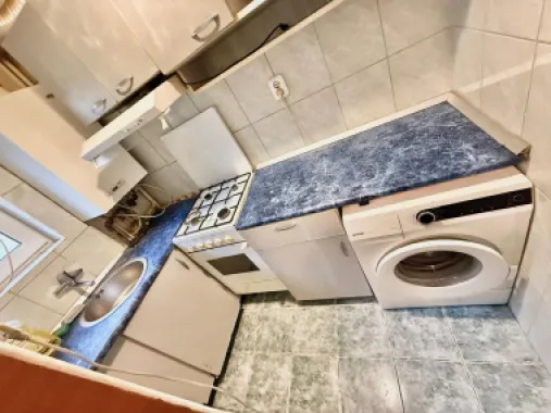 Apartament 3 camere Zona Gorjului