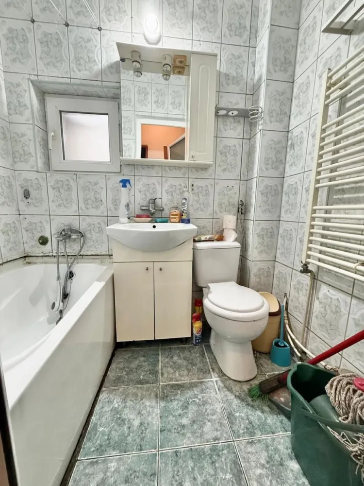 Apartament 3 camere Zona Gorjului