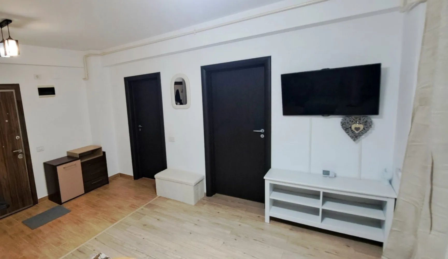 Inchiriere Apartament 2 camere militari residence