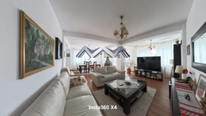 Vilă ultrafinisată cu panoramă superbă, teren 868 mp– Breaza