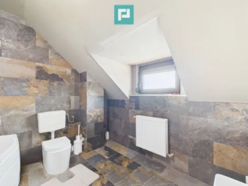 Două locuințe individuale pe 512 mp – in GIROC