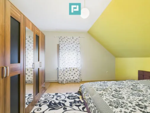 Două locuințe individuale pe 512 mp – in GIROC