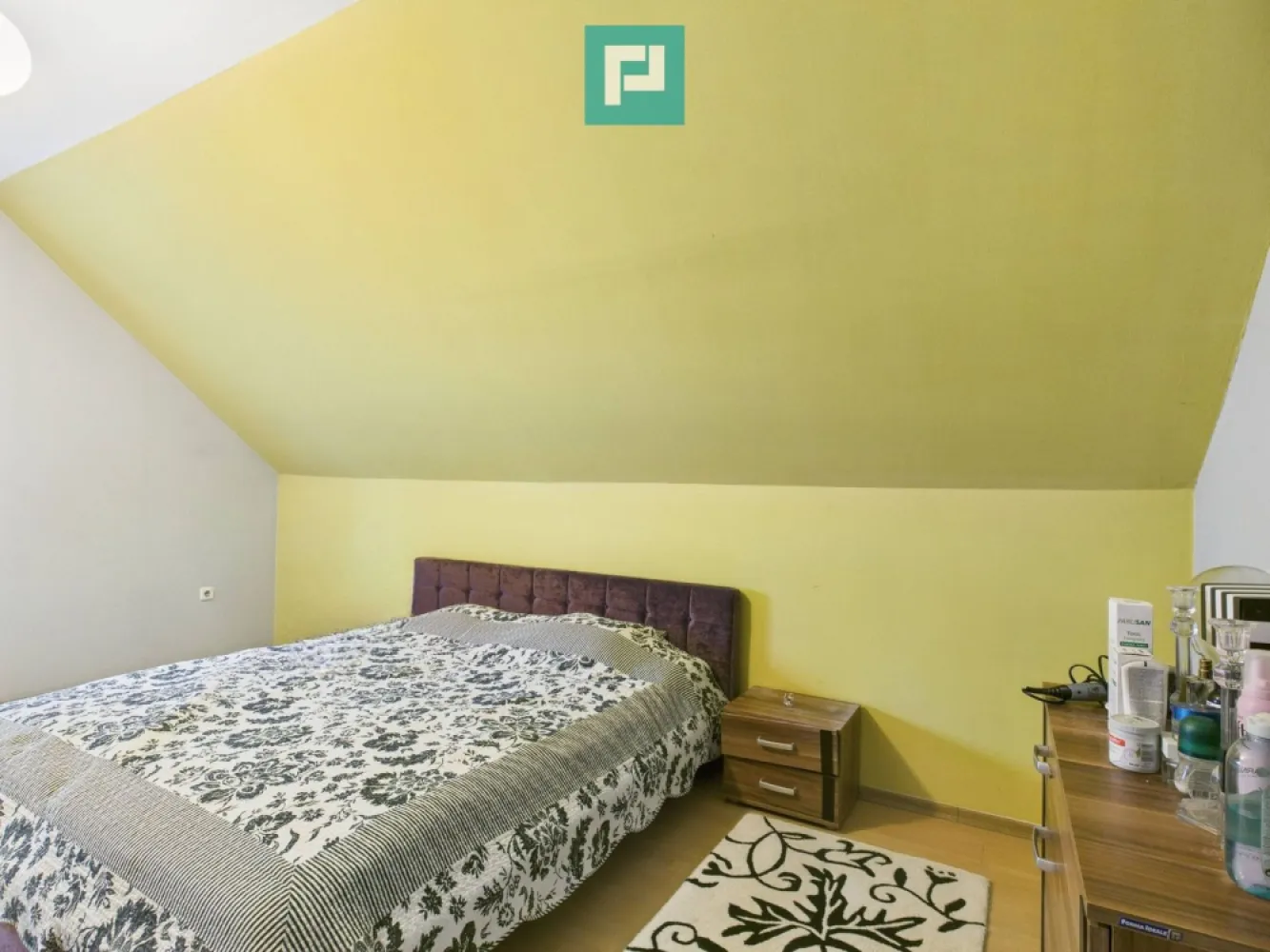 Două locuințe individuale pe 512 mp – in GIROC