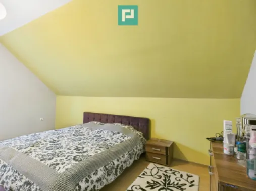 Două locuințe individuale pe 512 mp – in GIROC