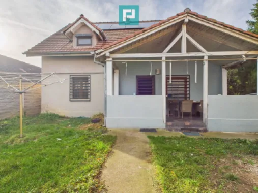 Două locuințe individuale pe 512 mp – in GIROC