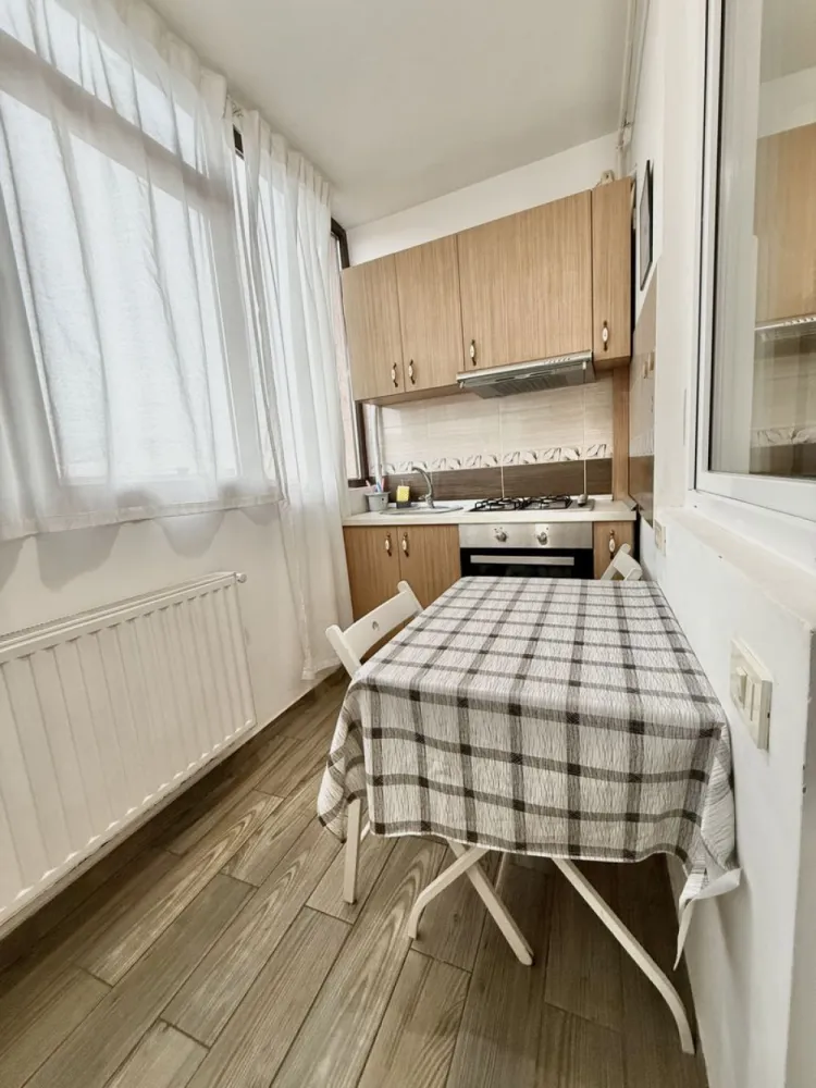 Ap 2 camere modern mobilat Militari Residence comision 50%