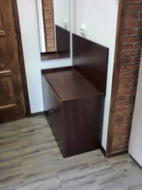 2 camere Sinaia la schimb cu garson. in zona plus diferenta bani