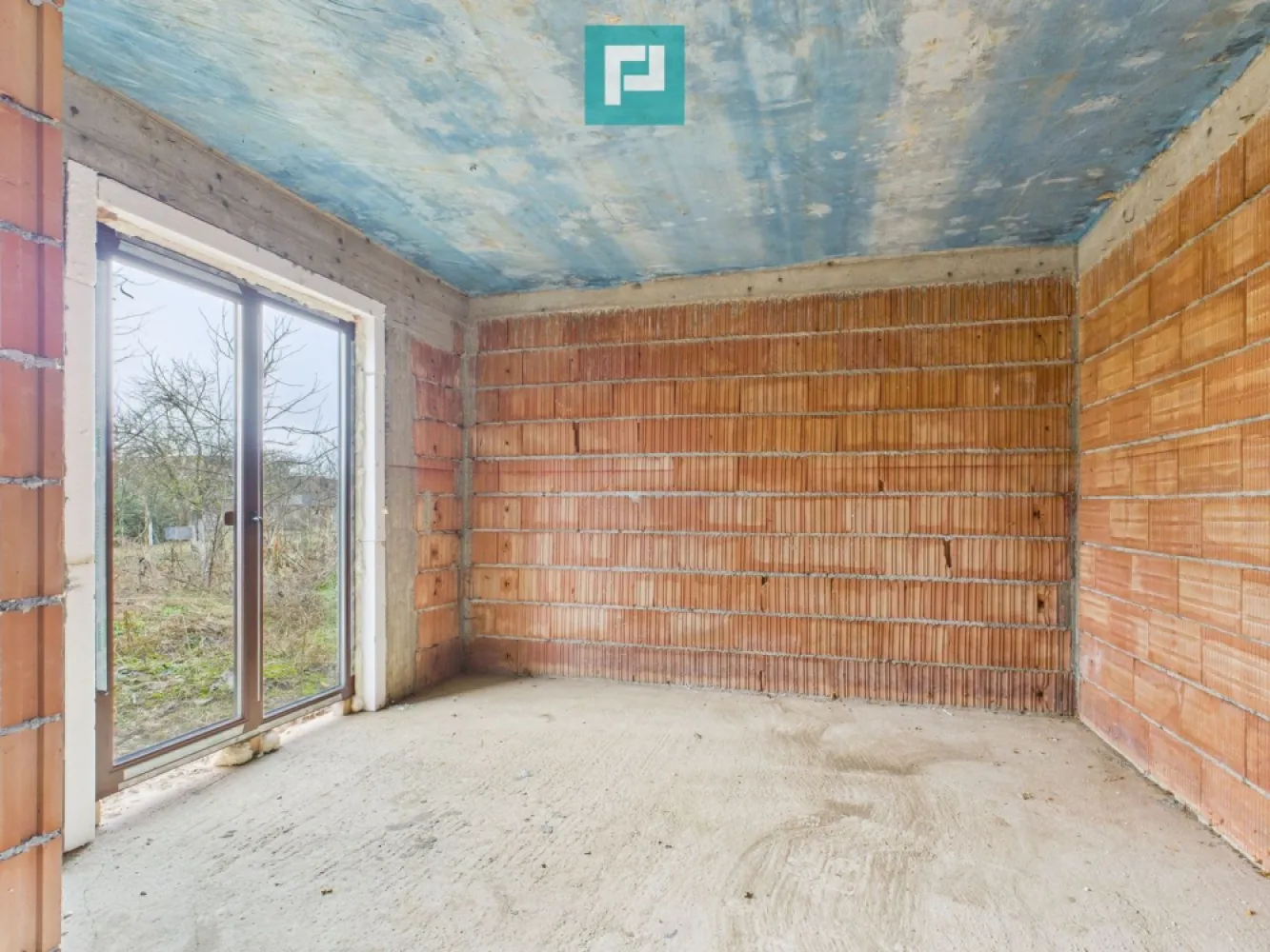 Duplex solid 120 mp, intimitate și calm in Chisoda