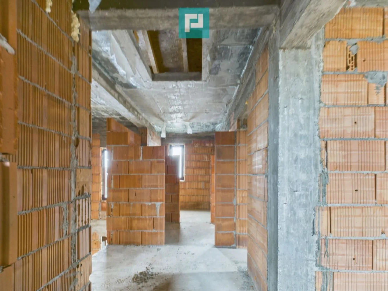 Duplex confortabil și retras în Chisoda