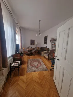 Apartament 3 camere de vânzare, 85 mp utili, zona Centrul Istoric – Sibiu