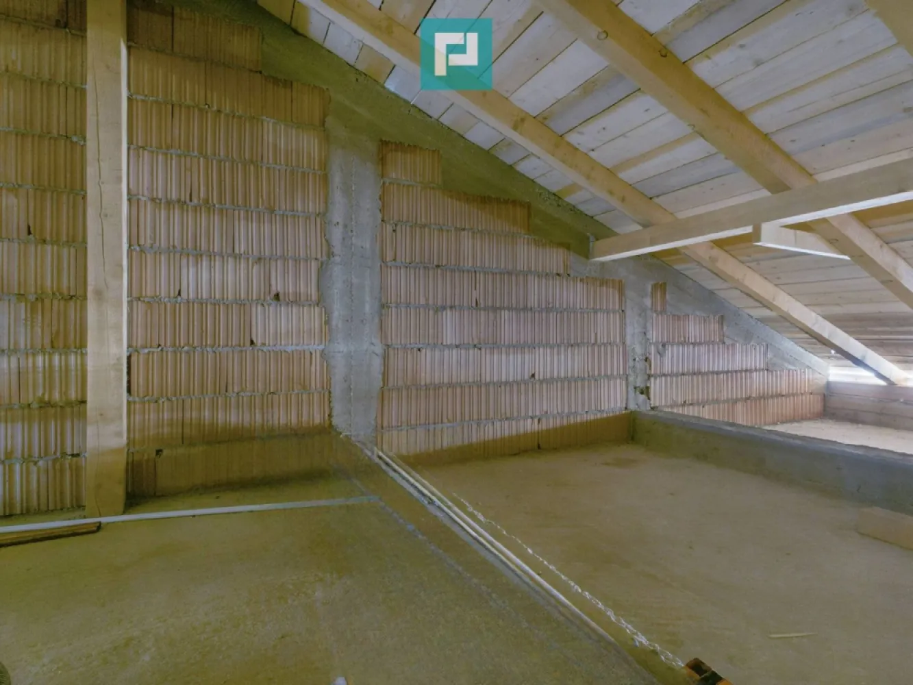 Duplex modern cu etaj si pod 164 mp in Urseni