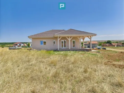 Casă individuală pe parter, Pișchia