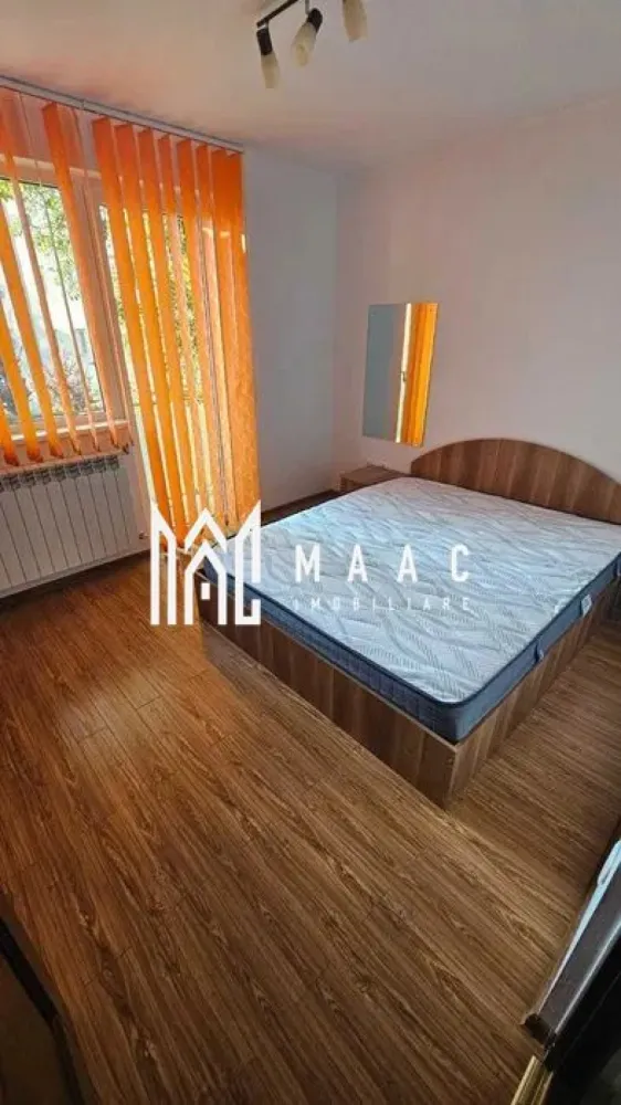 Apartament 2 camere | 55 MPU | 2 Balcoane | Zona Terezian - MAAC Imobiliare vă propune spre închiriere un apartament cu 2 camere decomandate, situat în zona Terezian, într-o zonă cu acces facil către mijloace de transport, magazine și alte puncte de interes. Apartamentul este compus din două camere decomandate, bucătărie separată, baie și două balcoane, oferind un spațiu bine compartimentat și luminos, ideal pentru locuire confortabilă. Nu se acceptă animale de companie. Se percepe garanție în cuantumul unei chirii. Preț chirie: 420 euro/lună, ușor negociabil. Pentru mai multe detalii sau pentru a programa o vizionare, vă rugăm să ne contactați. Specificați ID-ul CP2855010. }}