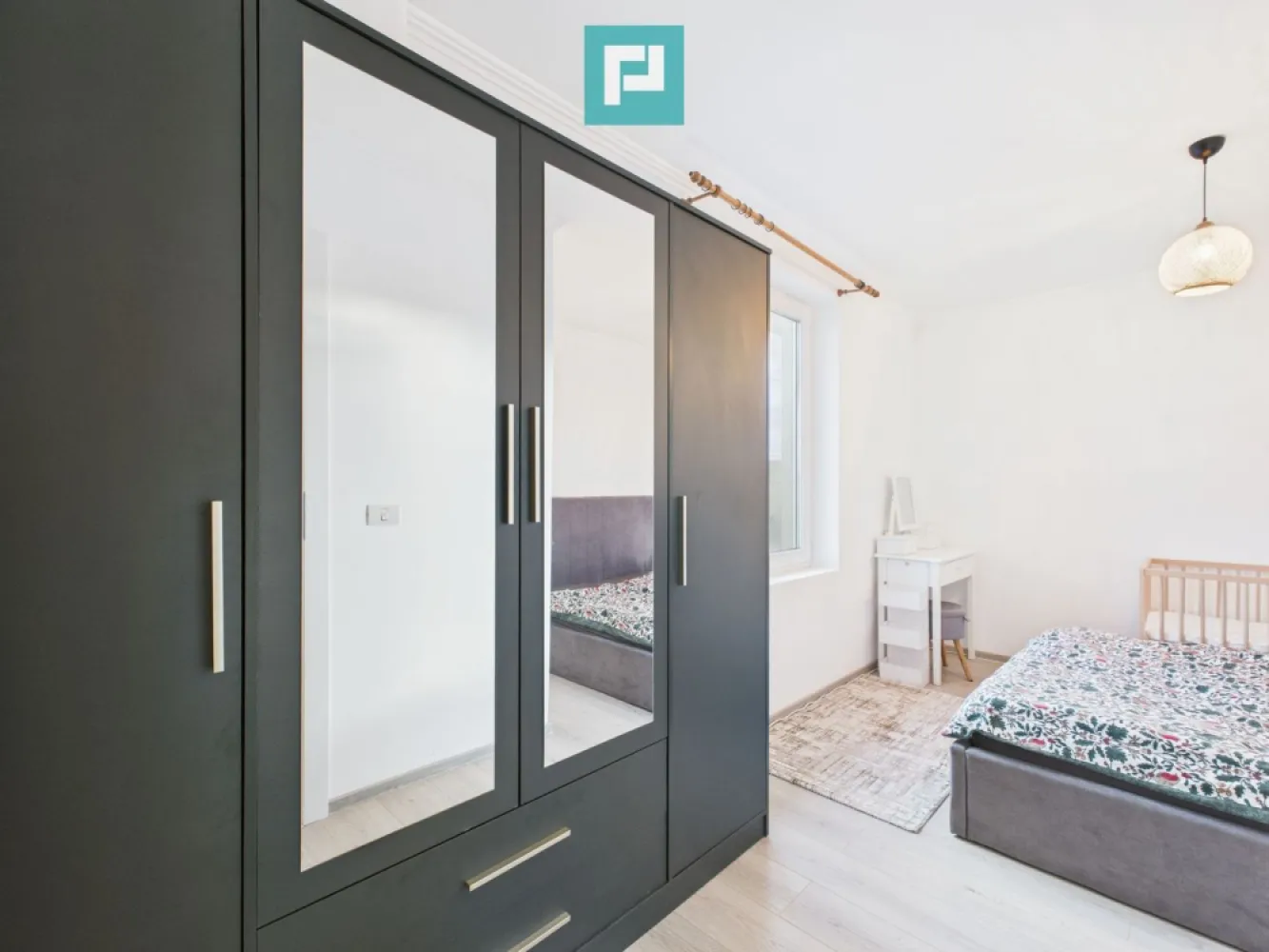 Casă cu 4 camere lângă pădure, Dumbrăvița