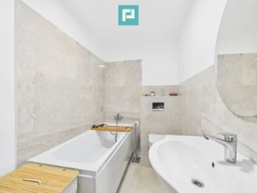 Casă cu 4 camere lângă pădure, Dumbrăvița