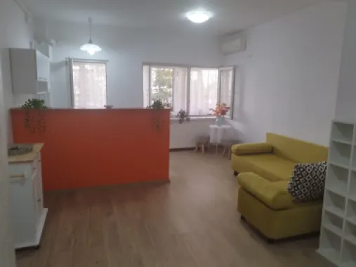 Garsonieră de vânzare – Prelungirea Ghencea, Cartier Primăvara