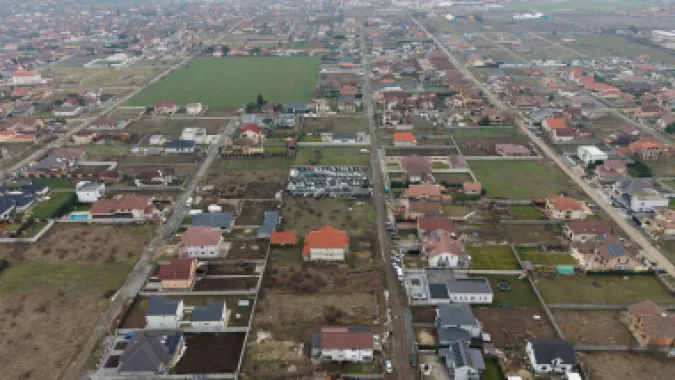 Teren intravilan de 925 mp în Vladimirescu