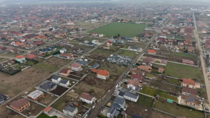 Teren intravilan de 925 mp în Vladimirescu