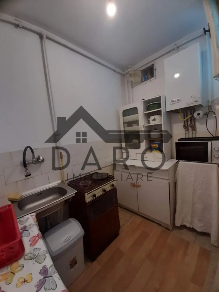 Garsoniera de închiriat, în Aleea Carpați. - Garsoniera de închiriat, pt termeni lung.
Pt alte detalii sunați. Mulțumesc