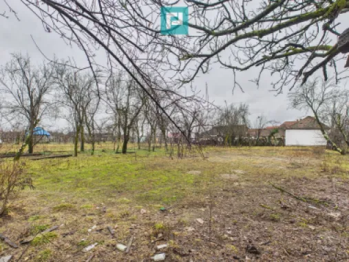 Casă modernă P+1, cu magazin, lângă orașul Sebiș