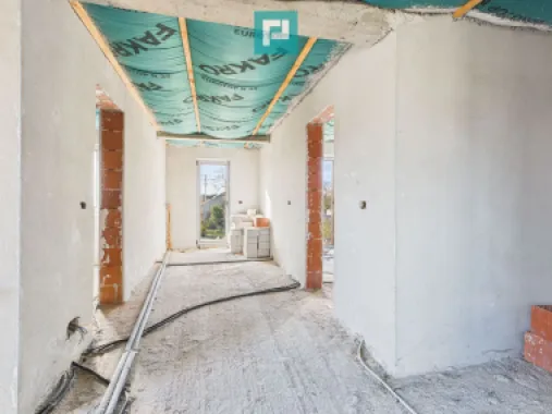 Proprietate impresionantă în Nădab