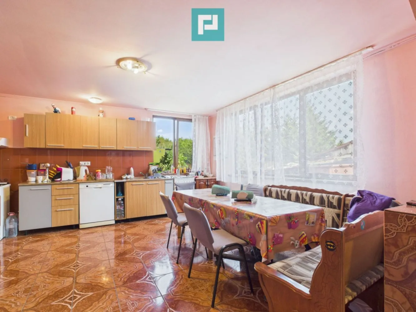 Casă individuală în Săcălaz - 2063 mp teren