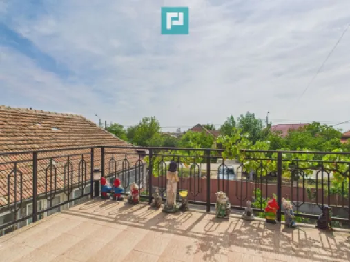 Casă individuală în Săcălaz - 2063 mp teren