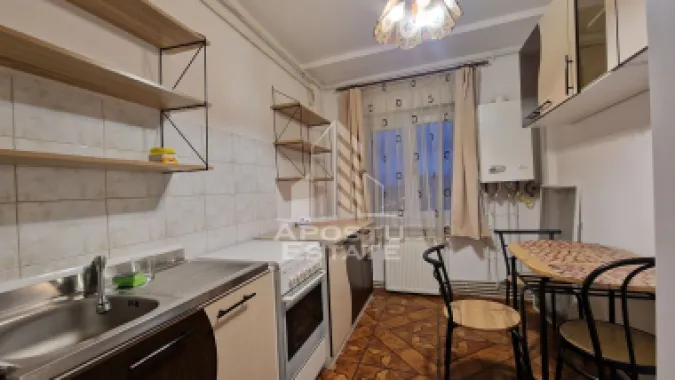 Apartament cu 2 camere, centrala proprie, zona Take Ionescu
