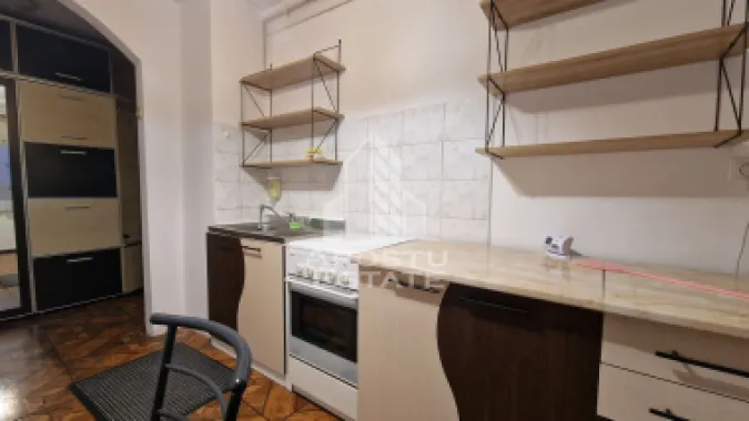 Apartament cu 2 camere, centrala proprie, zona Take Ionescu