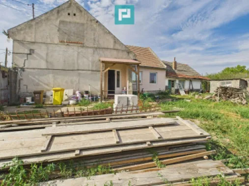 Casă spatioasă și solidă în Pecica