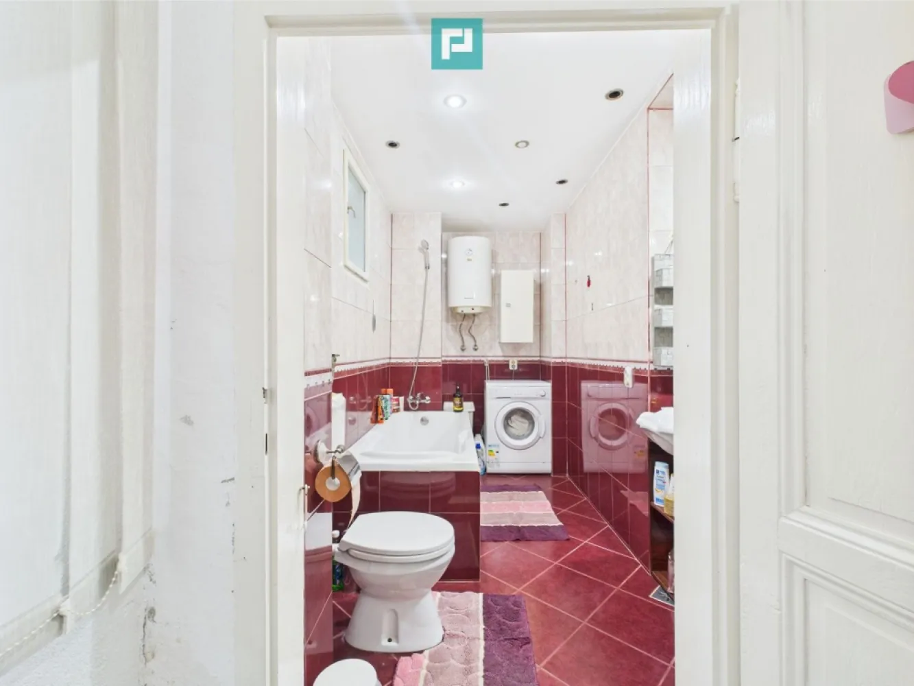 Casă Individuală cu spațiu comercial - Variaș