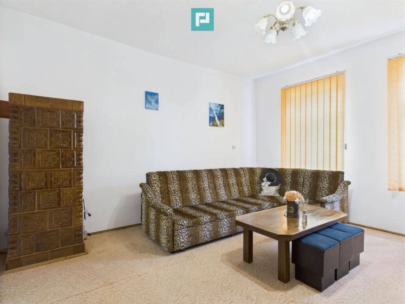 Casă Individuală cu spațiu comercial - Variaș