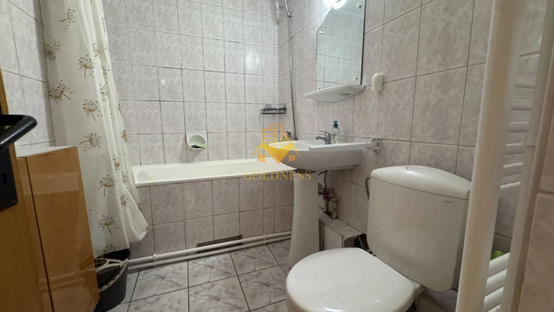 3 camere, decomandate, Piata Zorilor Zona Louis Pasteour, UMF