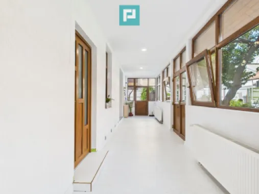 Apartament 3 camere la curte - Odobescu