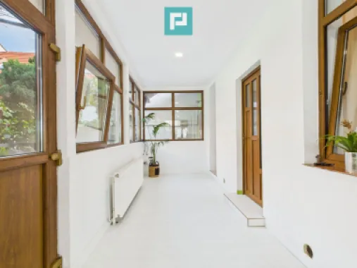 Apartament 3 camere la curte - Odobescu