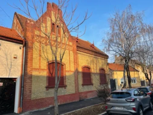 Casa de vanzare, ultracentral/ zona Parcului Bratianu- 370.000 eur neg