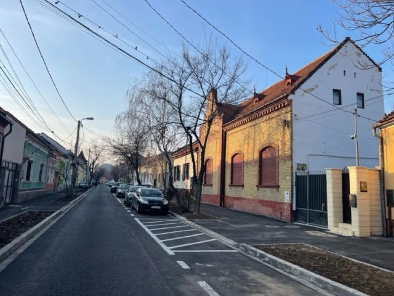 Casa de vanzare, ultracentral/ zona Parcului Bratianu- 370.000 eur neg