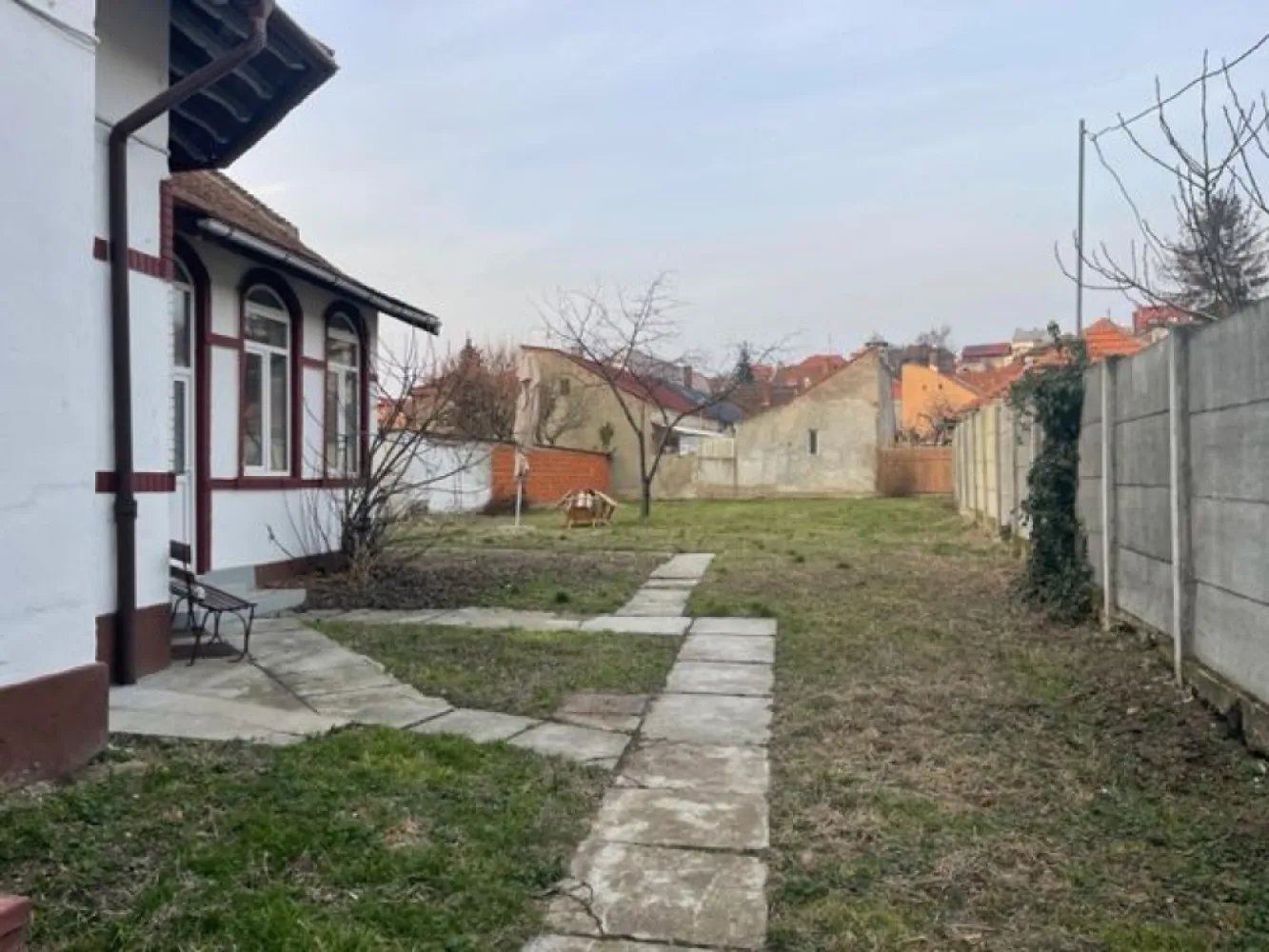 Casa de vanzare, ultracentral/ zona Parcului Bratianu- 370.000 eur neg