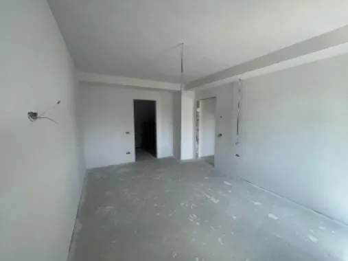 Apartament nou, ultracentral, 3 cam, 89,4 mp. 165 000 E (+TVA )