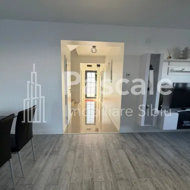 Duplex modern cu grădină – Valletta Lane, Șura Mică