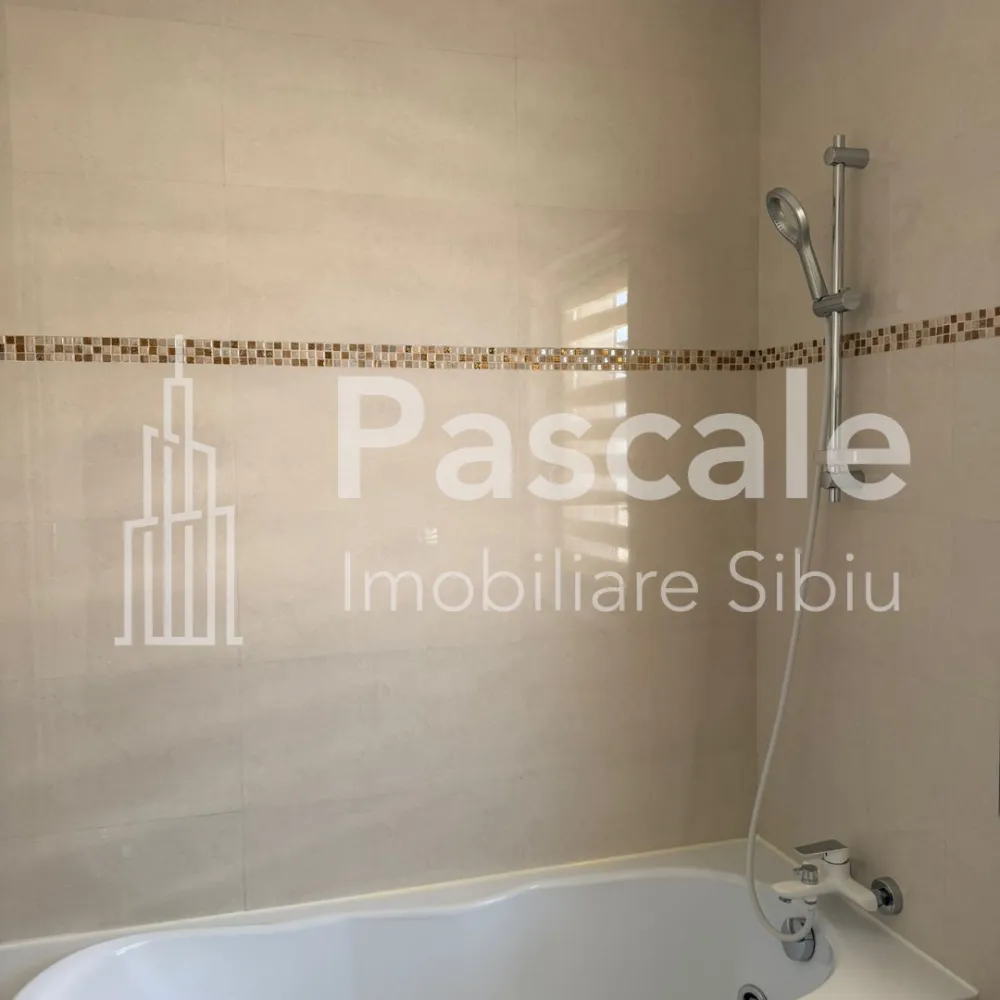 Duplex modern cu grădină – Valletta Lane, Șura Mică