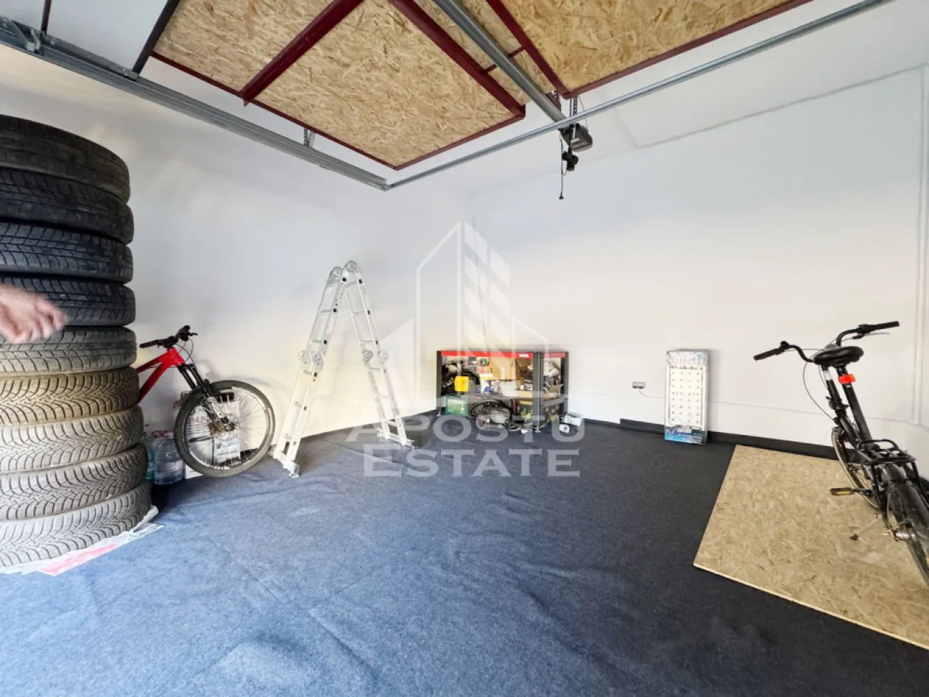 Apartament 2 camere de vanzare 50mp utili, garaj 22mp -Giroc UM