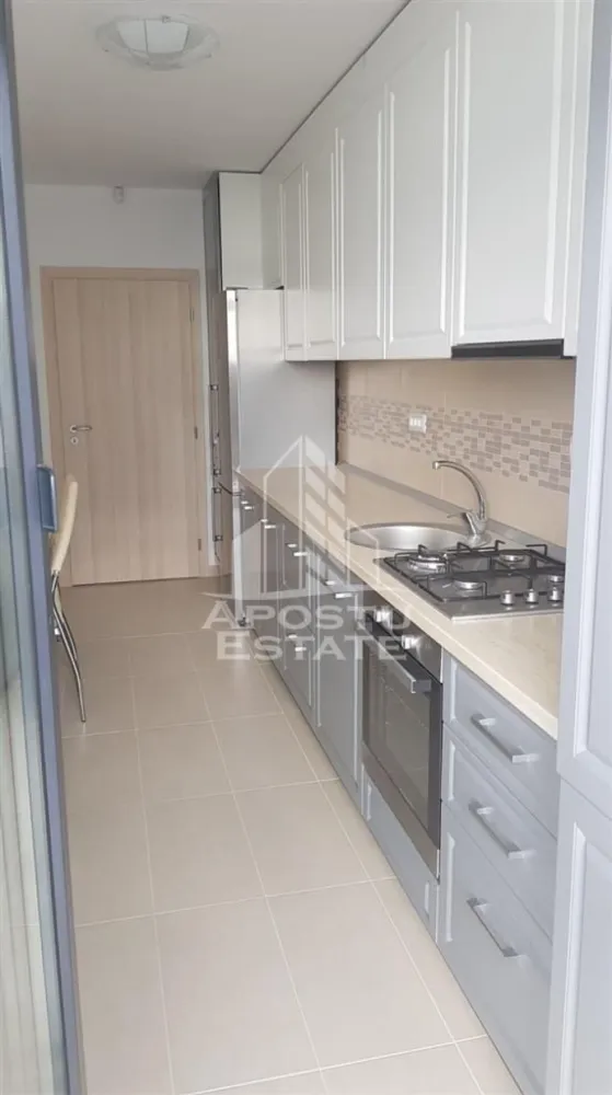 Apartament decomandat cu 2 camere in zona Circumvalatiunii, Timisoara