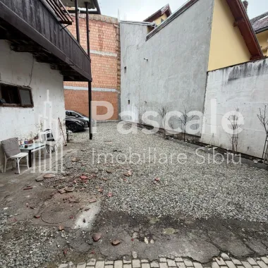 Spațiu comercial de vânzare – 110 mp | Zonă cu vad | Ideal afacere ✨