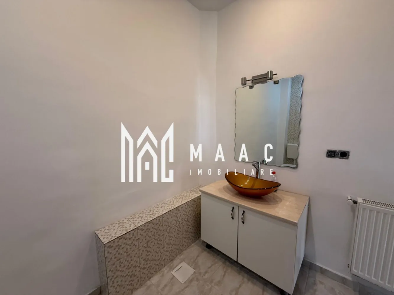 Casa 3 camere | Renovata | Pivnita | Zona Terezian